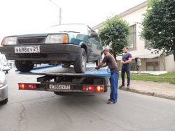 в Чебоксарах усиливают работу по эвакуации автомобилей, припаркованных с грубыми нарушениями в Чебоксарах усиливают работу по эвакуации автомобилей, припаркованных с грубыми нарушениями