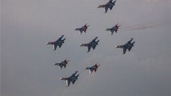 В Чебоксары в День города прилетят «Стрижи». Просим сохранять спокойствие! В Чебоксары в День города прилетят «Стрижи». Просим сохранять спокойствие!