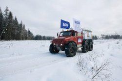 Экспедиция «Полярное кольцо-2014» совершит переход через Северный Ледовитый океан на плавающих вездеходах
