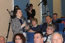Наталья Комарова: «На телевидении надо открыть программу о работе лучших Советов МКД» Наталья Комарова: «На телевидении надо открыть программу о работе лучших Советов МКД»