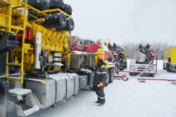 Дотянуться до самого края. Нефтяники Самотлора вовлекают в добычу нефть краевых зон месторождения Дотянуться до самого края. Нефтяники Самотлора вовлекают в добычу нефть краевых зон месторождения