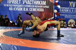 «Быстрее, выше, сильнее!». Стратегия центра,  тактика регионов