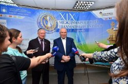 «Быстрее, выше, сильнее!». Стратегия центра,  тактика регионов