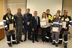 В ГП «Варьеганнефтегаз» НК «Роснефть» поздравили работников удаленных нефтепромыслов В ГП «Варьеганнефтегаз» НК «Роснефть» поздравили работников удаленных нефтепромыслов