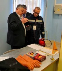 Ямалкоммунэнерго поддержал окружной конкурс «Славим человека труда» в номинации «Лучший электромонтер» Ямалкоммунэнерго поддержал окружной конкурс «Славим человека труда» в номинации «Лучший электромонтер»
