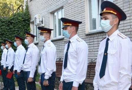 В УФСИН России по Курганской области вручили дипломы о высшем образовании выпускникам ведомственных вузов В УФСИН России по Курганской области вручили дипломы о высшем образовании выпускникам ведомственных вузов