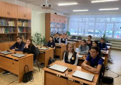 Знакомство с отдаленными месторождениями в онлайн-формате. Ученики «Роснефть-классов» Радужного и Излучинска прошли профориентационный видеокурс Знакомство с отдаленными месторождениями в онлайн-формате. Ученики «Роснефть-классов» Радужного и Излучинска прошли профориентационный видеокурс