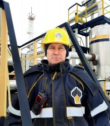 Оператор технологических установок ЦСПТГ №4 ООО "РН-Юганскнефтегаз" Александр Рыбаков: Монотонной и скучной работу нефтяника не назовешь Оператор технологических установок ЦСПТГ №4 ООО "РН-Юганскнефтегаз" Александр Рыбаков: Монотонной и скучной работу нефтяника не назовешь
