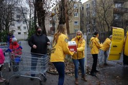 Пандемия идет на убыль, а помощь остается (Венгрия)