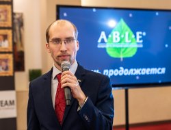 В Москве состоялся благотворительный̆ ужин «Жизнь продолжается»