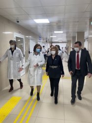 Ирина Урванцева посетила единственный в регионе Центр сурдологии и слухопротезирования Ирина Урванцева посетила единственный в регионе Центр сурдологии и слухопротезирования
