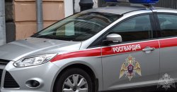 В Череповце росгвардейцы задержали мужчину, управлявшего чужим автомобилем В Череповце росгвардейцы задержали мужчину, управлявшего чужим автомобилем