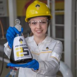 На месторождениях «РН-Юганскнефтегаз» добыта 2,5-миллиардная тонна нефти На месторождениях «РН-Юганскнефтегаз» добыта 2,5-миллиардная тонна нефти