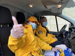 Итальянские волонтеры продолжают помогать медикам