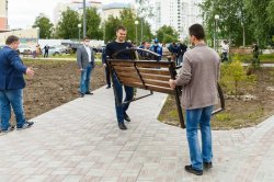 Сбербанк в Нижневартовске принял участие в благоустройстве города Сбербанк в Нижневартовске принял участие в благоустройстве города