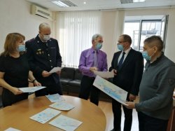 В транспортной полиции Самары подвели итоги первого этапа конкурса детского рисунка В транспортной полиции Самары подвели итоги первого этапа конкурса детского рисунка