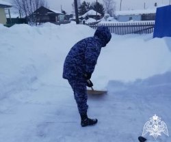 Росгвардия оказала социально-бытовую помощь ветеранам службы и пожилым гражданам в Тюменской области Росгвардия оказала социально-бытовую помощь ветеранам службы и пожилым гражданам в Тюменской области