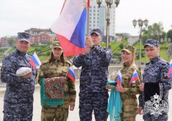 Росгвардейцы в Тюмени присоединились к ведомственному проекту, посвященному Дню России Росгвардейцы в Тюмени присоединились к ведомственному проекту, посвященному Дню России