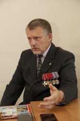 В преддверии Дня солидарности в борьбе с терроризмом журналисты СМИ взяли интервью у ветерана СОБР Росгвардии В преддверии Дня солидарности в борьбе с терроризмом журналисты СМИ взяли интервью у ветерана СОБР Росгвардии