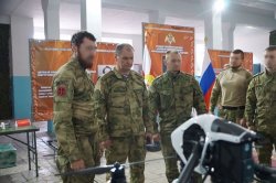 Генерал-полковник Алексей Беззубиков вручил награды росгвардейцам, отличившимся при выполнении служебно-боевых задач Генерал-полковник Алексей Беззубиков вручил награды росгвардейцам, отличившимся при выполнении служебно-боевых задач