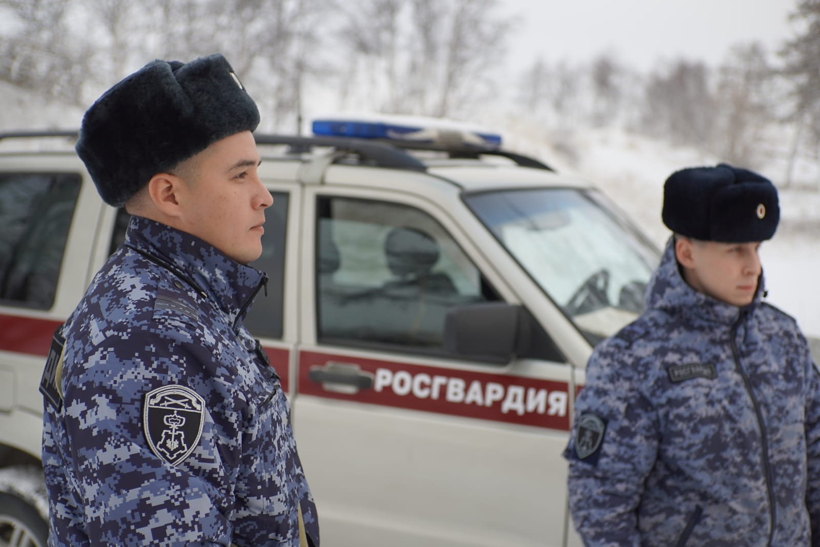 Росгвардия вневедомственная охрана. Кнопка тревожной сигнализации росгвардии. Установка кнопки росгвардии. Охрана росгвардии тревожная кнопка. Ово росгвардии.