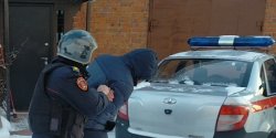 Сотрудники Росгвардии задержали тюменцев со значительным размером наркотических веществ Сотрудники Росгвардии задержали тюменцев со значительным размером наркотических веществ