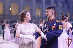 Росгвардия приняла участие в VII международном благотворительном кадетском бале Росгвардия приняла участие в VII международном благотворительном кадетском бале