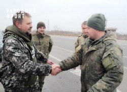 Ставропольские бойцы получили автомобиль с подарками от фонда «Все для Победы» Ставропольские бойцы получили автомобиль с подарками от фонда «Все для Победы»