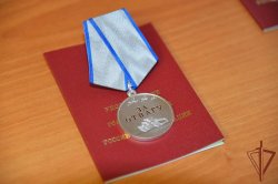 Росгвардейцам - участникам спецоперации вручены государственные награды в Екатеринбурге Росгвардейцам - участникам спецоперации вручены государственные награды в Екатеринбурге