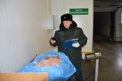 Контрабанду более 21 тонны рыбной продукции из Дании пресекли смоленские таможенники Контрабанду более 21 тонны рыбной продукции из Дании пресекли смоленские таможенники