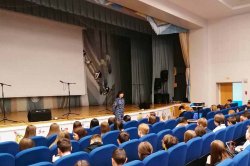 Росгвардия проводит профориентационные встречи с ямальскими школьниками Росгвардия проводит профориентационные встречи с ямальскими школьниками