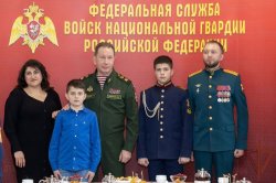 Генерал армии Виктор Золотов встретился с династиями росгвардейцев в московском президентском кадетском училище им. М.А. Шолохова Генерал армии Виктор Золотов встретился с династиями росгвардейцев в московском президентском кадетском училище им. М.А. Шолохова