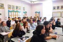 Росгвардия проводит профилактическую работу по теме безопасности в сети «Интернет» среди ямальской молодежи Росгвардия проводит профилактическую работу по теме безопасности в сети «Интернет» среди ямальской молодежи