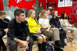 Росгвардия проводит профилактическую работу по теме безопасности в сети «Интернет» среди ямальской молодежи Росгвардия проводит профилактическую работу по теме безопасности в сети «Интернет» среди ямальской молодежи