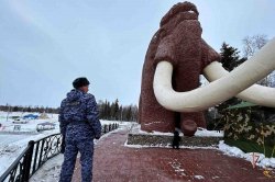 На Ямале сотрудники Росгвардии приняли участие в межрегиональных учениях «Безопасная Арктика - 2023» На Ямале сотрудники Росгвардии приняли участие в межрегиональных учениях «Безопасная Арктика - 2023»