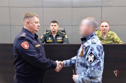 На Ямале состоялась торжественная церемония вручения госнаград росгвардейцам, отличившимся в ходе СВО (ВИДЕО) На Ямале состоялась торжественная церемония вручения госнаград росгвардейцам, отличившимся в ходе СВО (ВИДЕО)