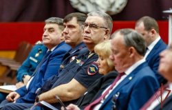 В Екатеринбурге состоялось межведомственное совещание по вопросам противодействия терроризму В Екатеринбурге состоялось межведомственное совещание по вопросам противодействия терроризму