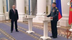 Президент Российской Федерации вручил госнаграду росгвардейцу - участнику специальной военной операции Президент Российской Федерации вручил госнаграду росгвардейцу - участнику специальной военной операции