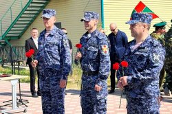 Росгвардейцы поздравили земляков-пограничников с профессиональным праздником на Ямале Росгвардейцы поздравили земляков-пограничников с профессиональным праздником на Ямале