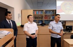 В Астрахани транспортные полицейские встретились со студентами КИМРТ В Астрахани транспортные полицейские встретились со студентами КИМРТ