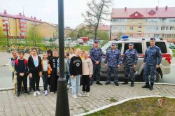 На Ямале Росгвардия приняла участие в мероприятиях, посвященных Дню защиты детей На Ямале Росгвардия приняла участие в мероприятиях, посвященных Дню защиты детей