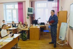 На Ямале Росгвардия приняла участие в мероприятиях, посвященных Дню защиты детей На Ямале Росгвардия приняла участие в мероприятиях, посвященных Дню защиты детей