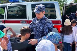 Росгвардия проводит патриотические встречи с юными ямальцами в преддверии Дня России Росгвардия проводит патриотические встречи с юными ямальцами в преддверии Дня России