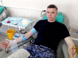 Всероссийскую ведомственную акцию «От сердца к сердцу» поддержали росгвардейцы на Урале Всероссийскую ведомственную акцию «От сердца к сердцу» поддержали росгвардейцы на Урале