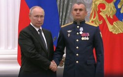 В Екатерининском зале Кремля состоялась церемония вручения Президентом высших государственных наград Российской Федерации В Екатерининском зале Кремля состоялась церемония вручения Президентом высших государственных наград Российской Федерации