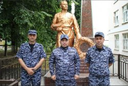 Акция Росгвардии «На страже памяти» продолжается в Кабардино-Балкарской Республике Акция Росгвардии «На страже памяти» продолжается в Кабардино-Балкарской Республике