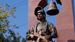 Росгвардейцы, проходящие службу на Ямале, приняли участие в ведомственной акции «Из века в век. Кодекс чести русского офицера» Росгвардейцы, проходящие службу на Ямале, приняли участие в ведомственной акции «Из века в век. Кодекс чести русского офицера»