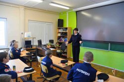 Росгвардия приняла участие в праздничных мероприятиях ко Дню знаний на Ямале Росгвардия приняла участие в праздничных мероприятиях ко Дню знаний на Ямале