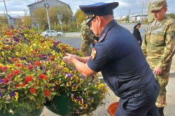 Росгвардия приняла участие в мероприятиях, посвященных Дню солидарности в борьбе с терроризмом на Ямале Росгвардия приняла участие в мероприятиях, посвященных Дню солидарности в борьбе с терроризмом на Ямале