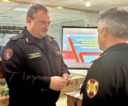 Росгвардейцам из Волгограда вручены государственные и ведомственные награды Росгвардейцам из Волгограда вручены государственные и ведомственные награды